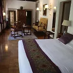Chateau De La Caze Piscine & - Ste Enimie Sainte-Énimie