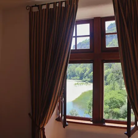 Chateau De La Caze 4* Sainte-Énimie