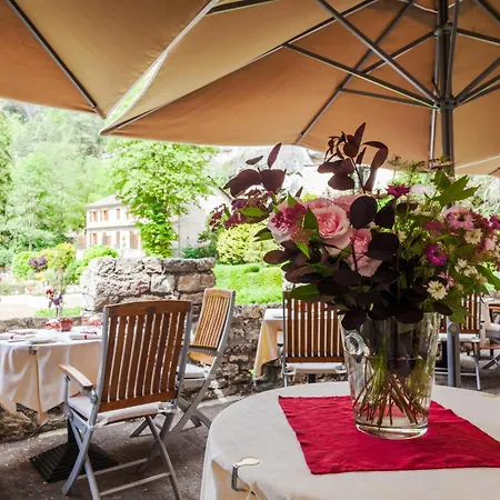 Chateau De La Caze Piscine & - Ste Enimie Hotel