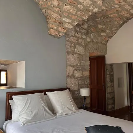 Chateau De La Caze Piscine & - Ste Enimie Hotel 4*