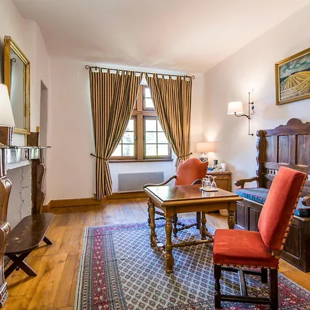 Hotel Château De La Caze Piscine&spa - Ste Enimie Sainte-Énimie