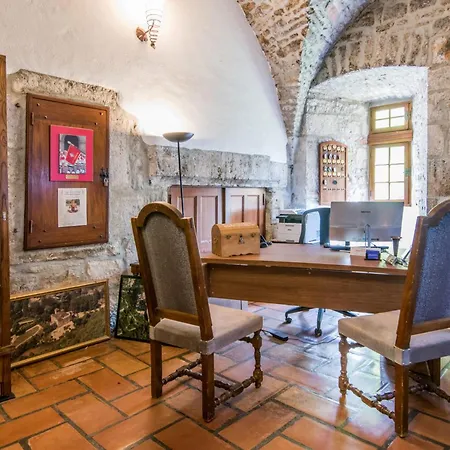 Château De La Caze Piscine&spa - Ste Enimie Hotel 4*