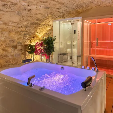 Chateau De La Caze Piscine & - Ste Enimie Szálloda 4*