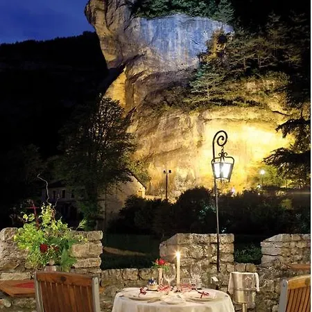 Hotel Chateau De La Caze Piscine & - Ste Enimie 4*