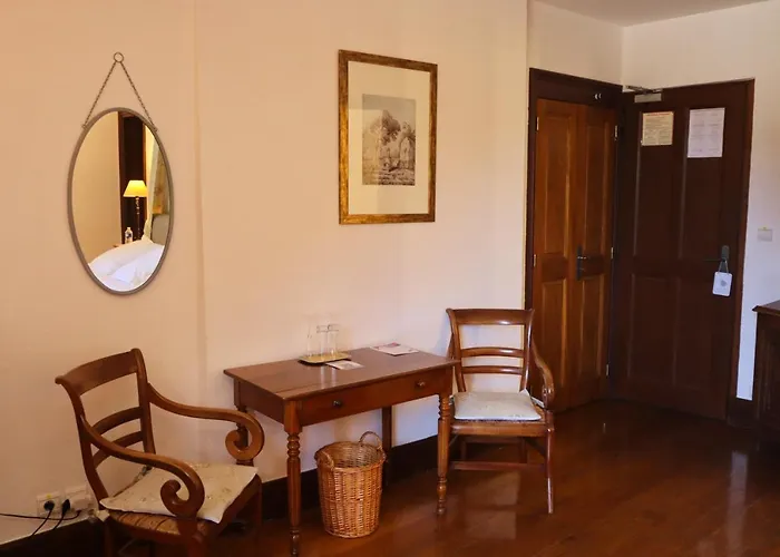 Отель Chateau De La Caze Piscine & - Ste Enimie Сент-Эними